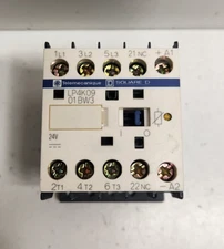 GUARANTEED! TELEMECANIQUE SQUARE D 440V 9A 3POLE 24V COIL CONTACTOR LP4K0901BW3