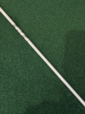 Fujikura Ventus Velocore White Plus + 4 R Driver Shaft MINT  Callaway  grip