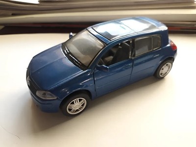 RENAULT MEGANE 2002  1:32 Scale Diecast New ray New in Box