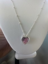 Beautiful New Pink Heart Swarovski Crystal Necklace   Elegant  Timeless