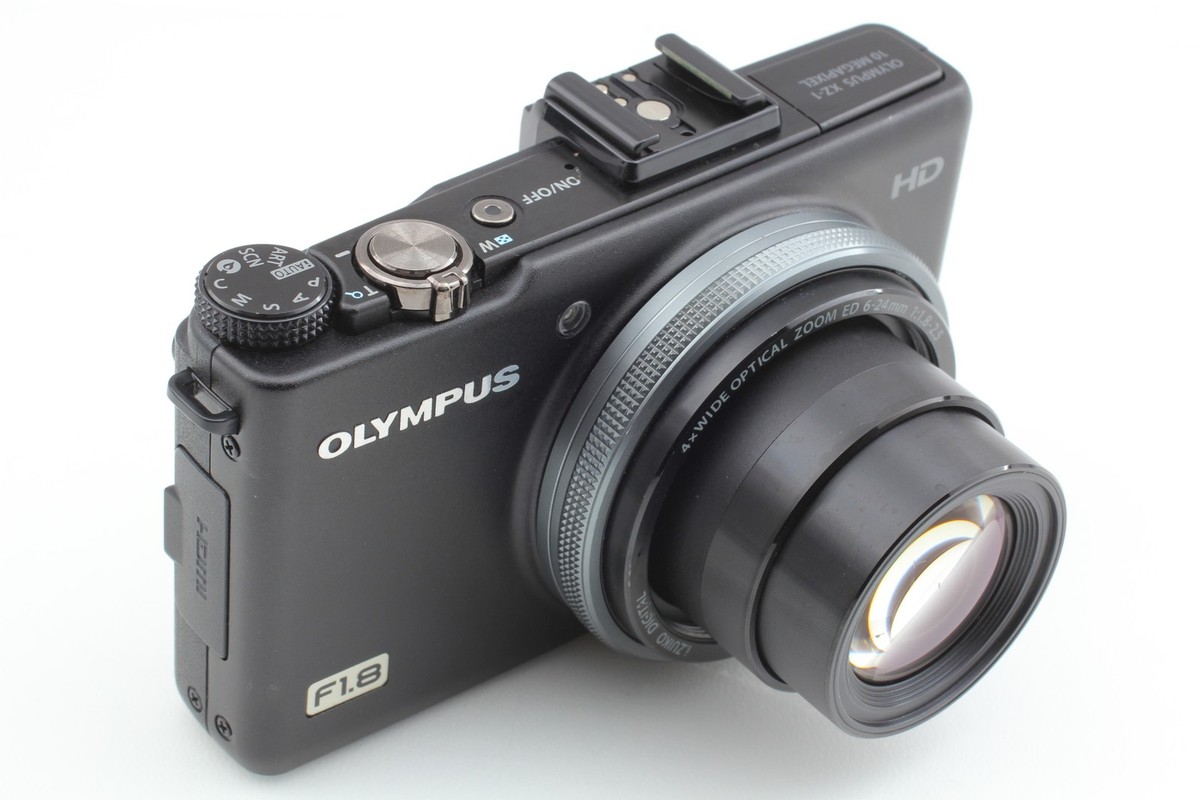 Olympus Stylus XZ-1 10.0MP Digital Camera - Black (XZ1) for
