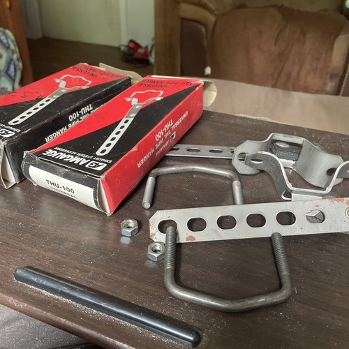 THU 100 NOS Universal Tail Pipe Hanger PAIR eBay