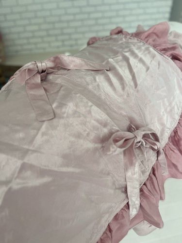 Pair Of Silky Standard Pink Ruffled Shams - Picture 2 of 3