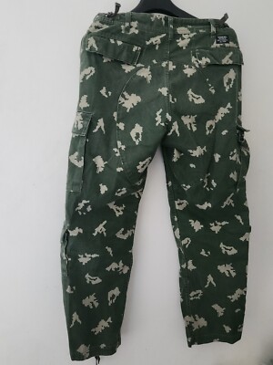 FW20 Supreme Cargo Pants Olive Digi Camo Size 30 W30 | eBay UK