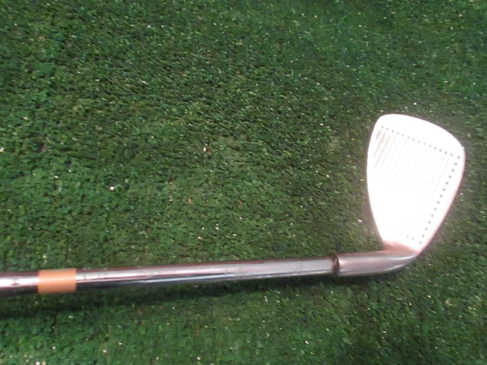 Golf Vintage Left Handed Powerbilt TPS 8 iron All Original w/ PowerBilt Grip - Image 4 of 4