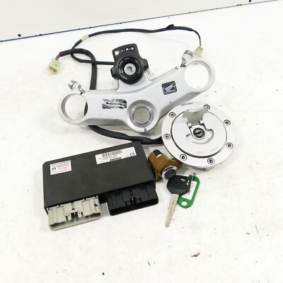 Honda VFR 800 RC 46 / V-Tec EZ:08 Schloßsatz CDI Zündschloss Tankschloss 54000