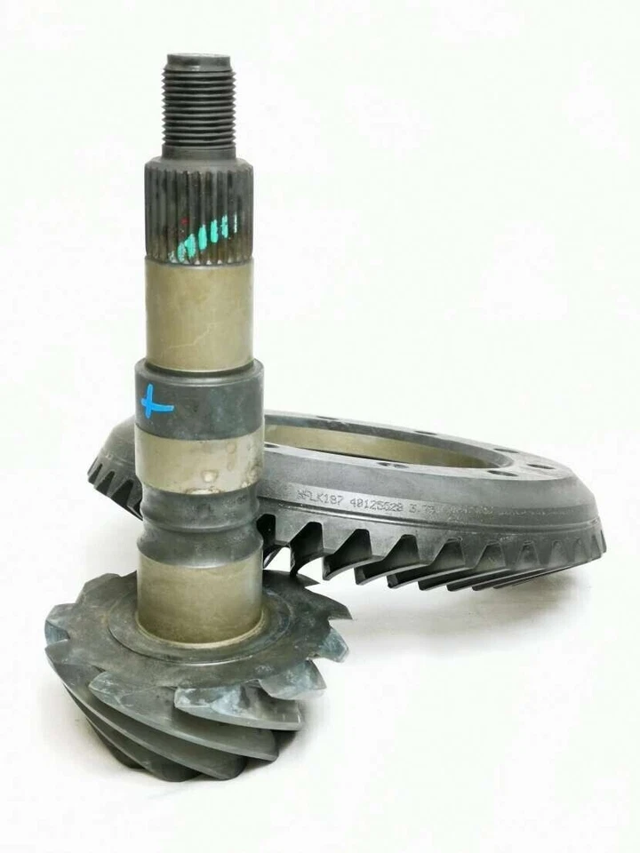 American Axle 26066706 Ring & Pinion 8.6X10-Bolt-3.73 Gear Set - Image 4 of 4