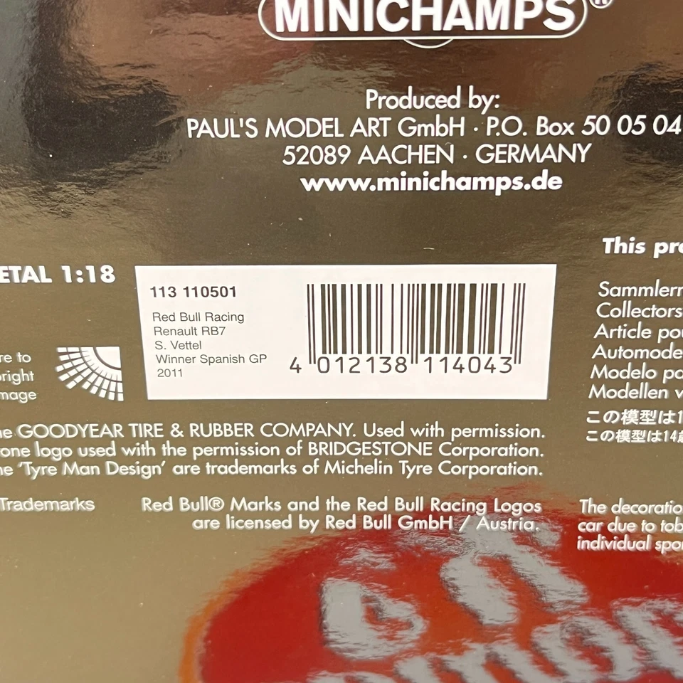 MINICHAMPS 1/18 Red Bull Renault RB7 Sebastian Vettel Spanish GP 2011 113110501 - Image 4 of 4
