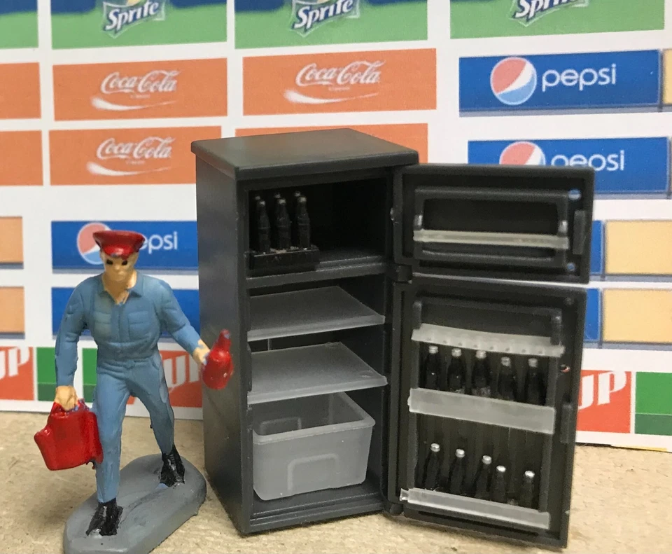 ONE GREY REFRIGERATOR+10 Colas. Two doors 2''high GARAGE DIORAMA (O) Scale NEW - Image 2 of 4