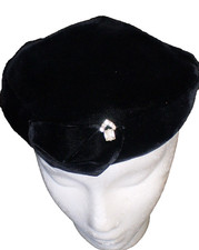 womans vintage velvet hat sz med