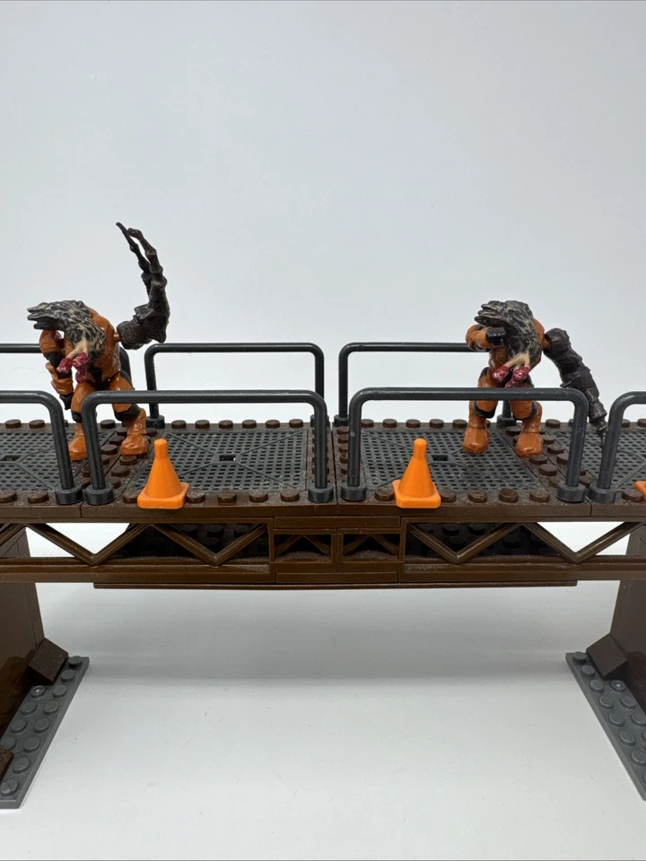 Mega Bloks Halo: Anniversary Edition: Floodgate (96971) Incomplete - Image 3 of 4