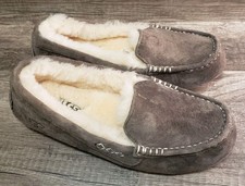 UGG Women s Ansley Slippers Moccasins Chestnut Brown Suede Size 6...Fast Ship