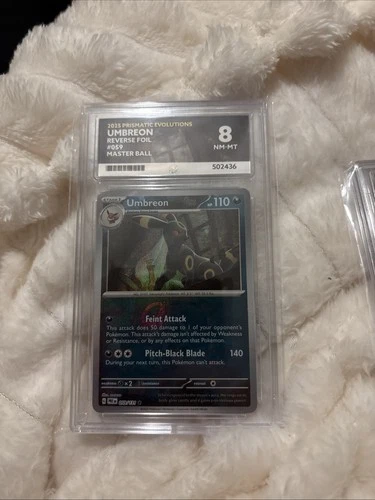 Umbreon (Master Ball Pattern)  Ace 8