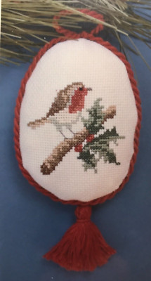 Needle Needs CHRISTMAS TREE MEDALLIONS ROBIN & HOLLY Cross Stitch KIT VTG HTF