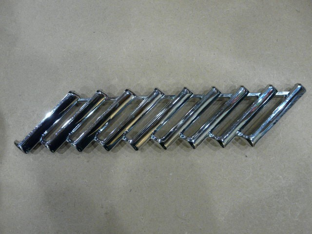 Picture 1 of 4