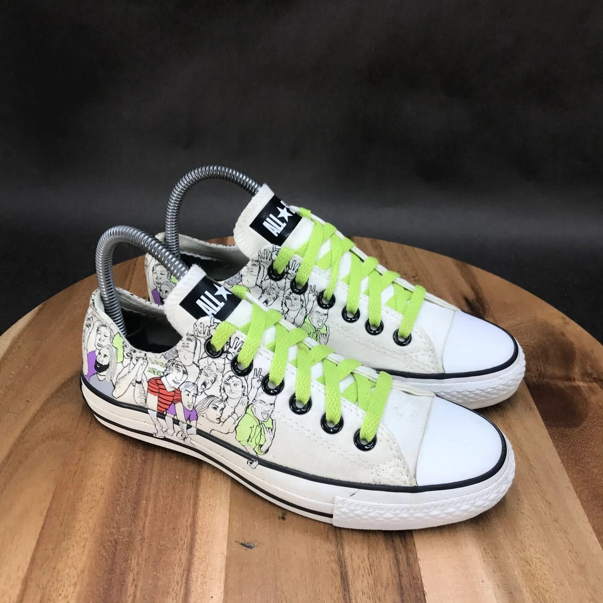 Lace up chuck taylors 2025