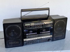 JVC PC-V1J Portable Stereo Boombox CD Radio Tape Equalizer AUX Input Japan