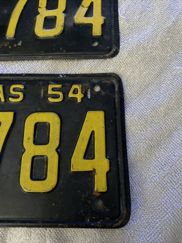 Vintage 1954 Texas License Plate Set Of 2 KV 784 - Picture 3 of 6