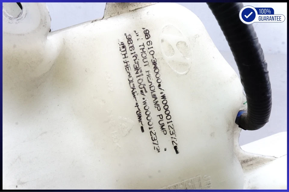 Depósito de agua para lavadora de parabrisas Hyundai Equus 2011-2016 OEM 986103N000 Foto 4 de 4