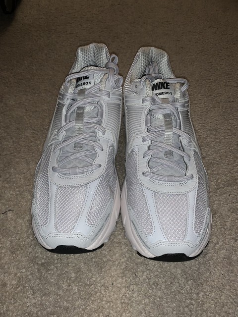 nike 1 gray running shoes