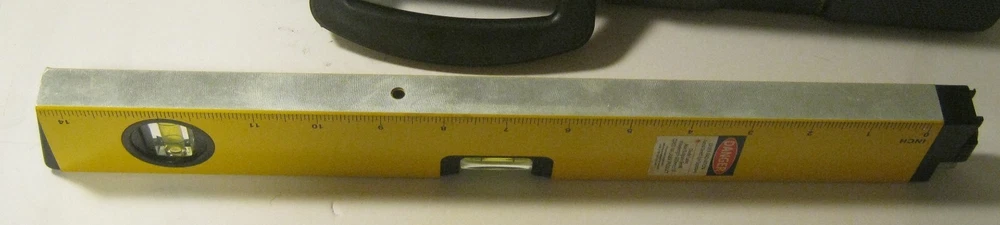 LASER LEVEL with Rotating Base & Tripod in Damaged Case EXCELLENT Working!!!
