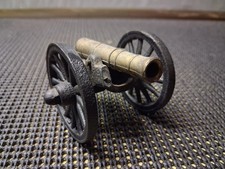Vintage cast iron/brass replica of Civil War-era cannon, stamped 591