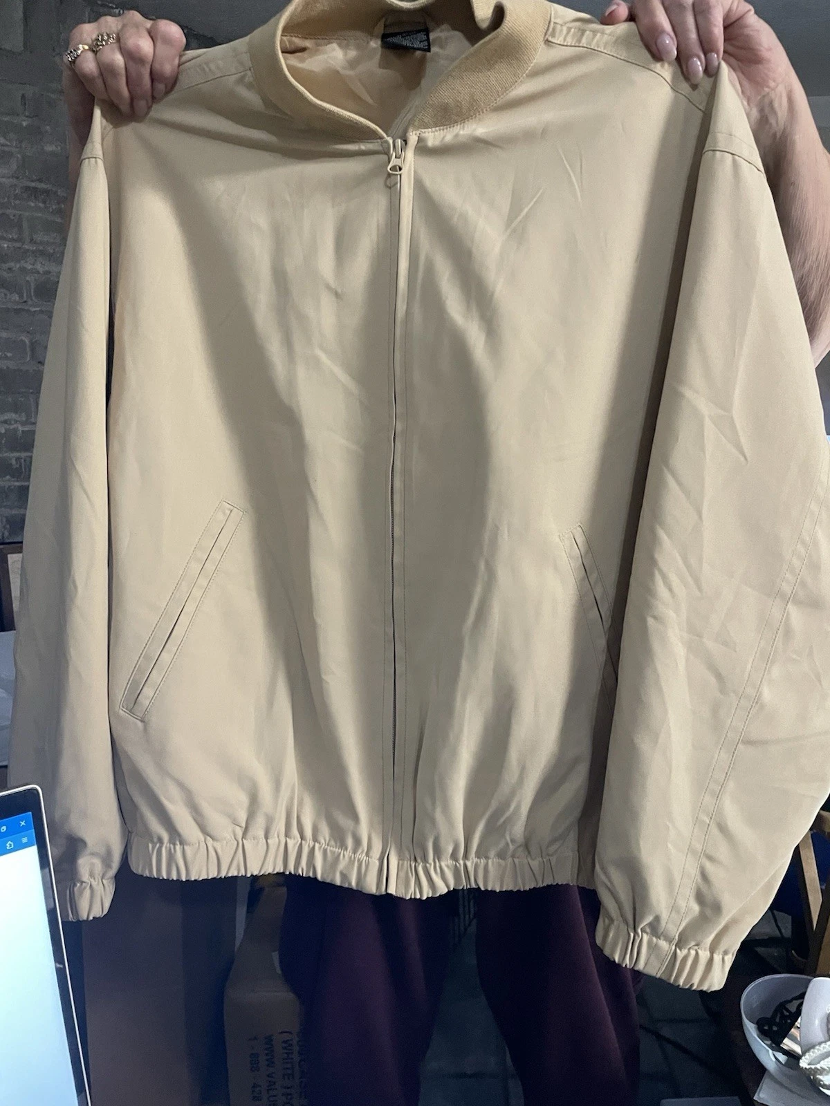 Claiborne Microfiber Jacket womem medium Tan Full Zip Lightweight Jacket