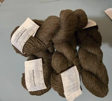 4 Hanks Cascade  Pastaza 3.5oz 50% Llama 50% Wool Yarn 132 yards olive green