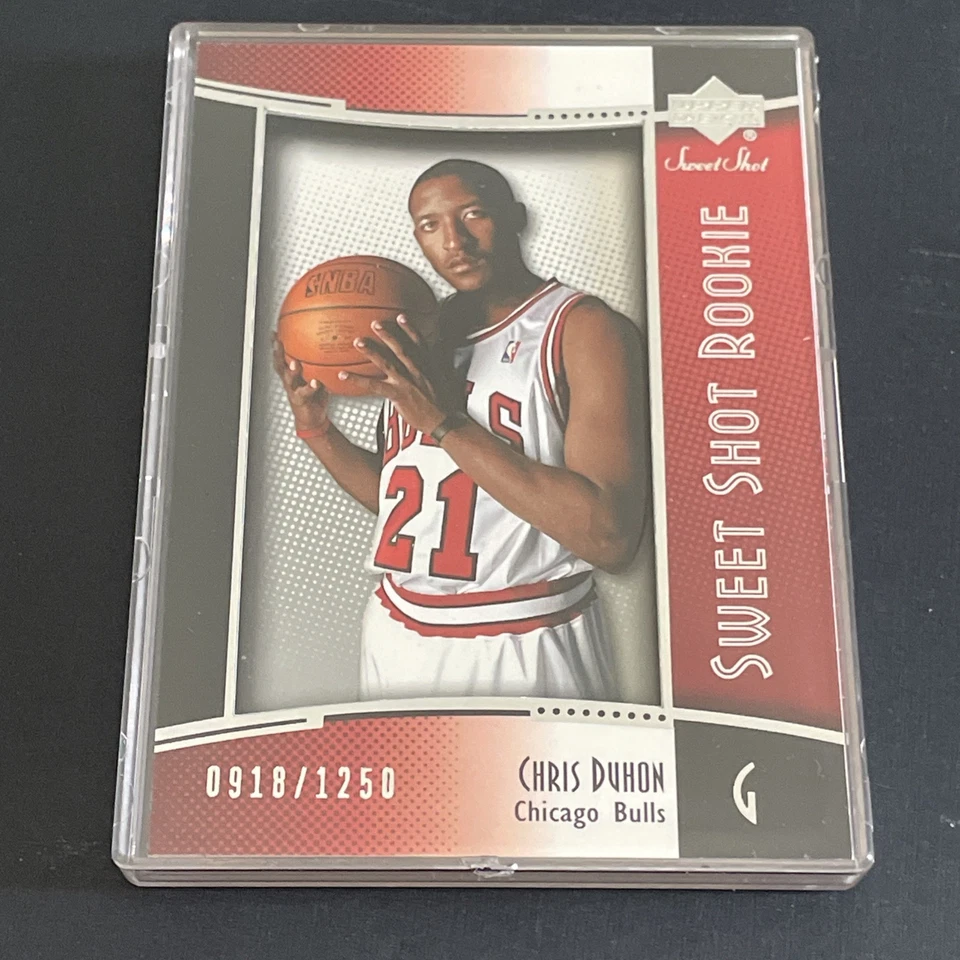 Lote de 10 jugadores 2004 Upper Deck Sweet Shot Rookies, Emeka Okafor, Sasha Vujaciv Foto 4 de 4