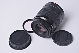 Canon EF 80 200mm f/4.5 5.6 II Zoom Lens Excellent Condition with Caps & Filter