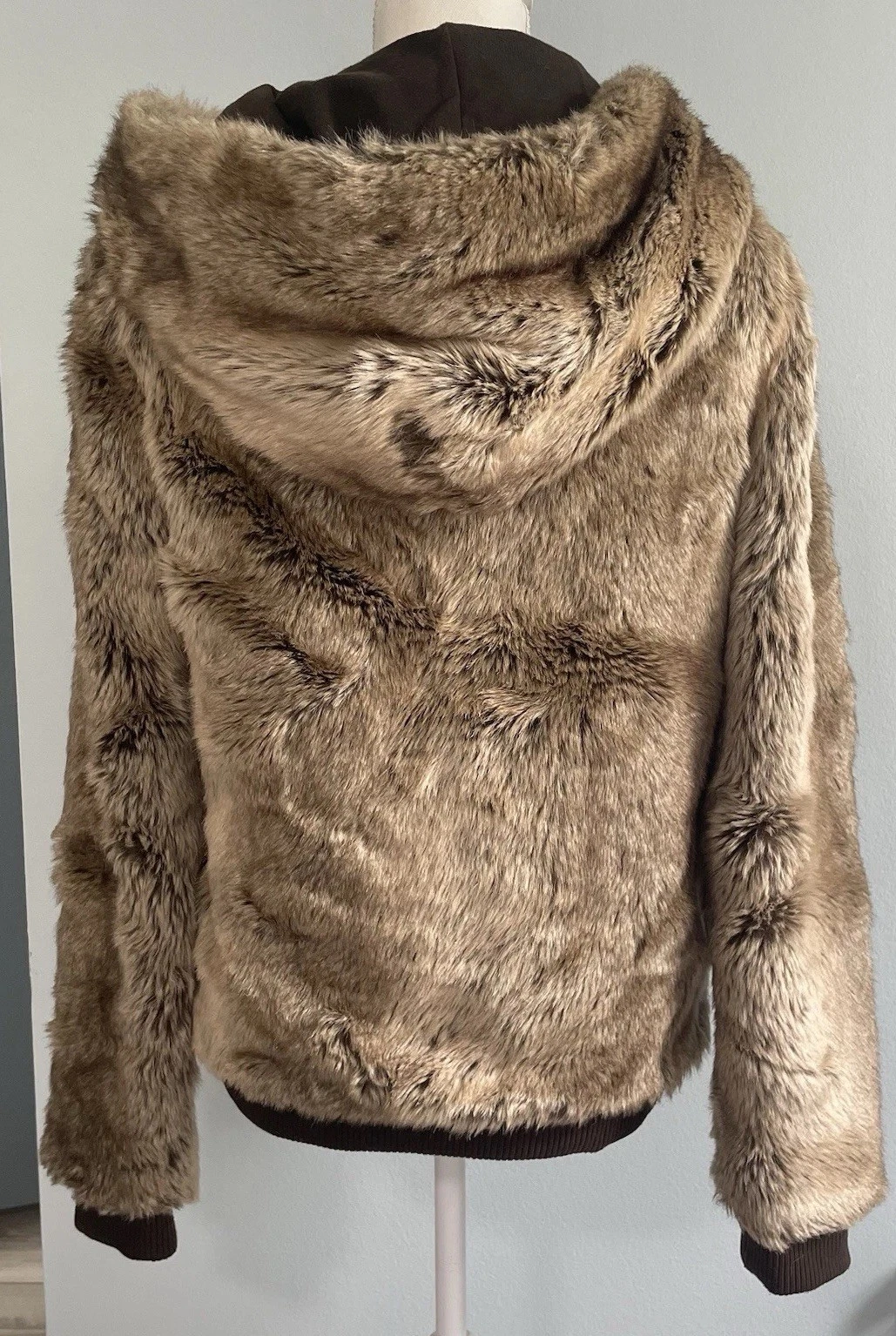 UNDERCOVER FELPA CON CAPPUCCIO FULL ZIP PELLICCIA SFILATA MODA ROSA Victoria’s Secret taglia M ESCLUSIVA!!