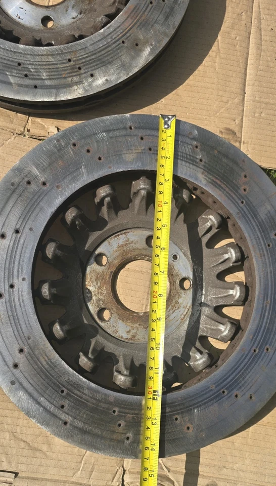 Genuine Audi RS3 8P Brake Discs Drilled & Vented - Image 3 of 4