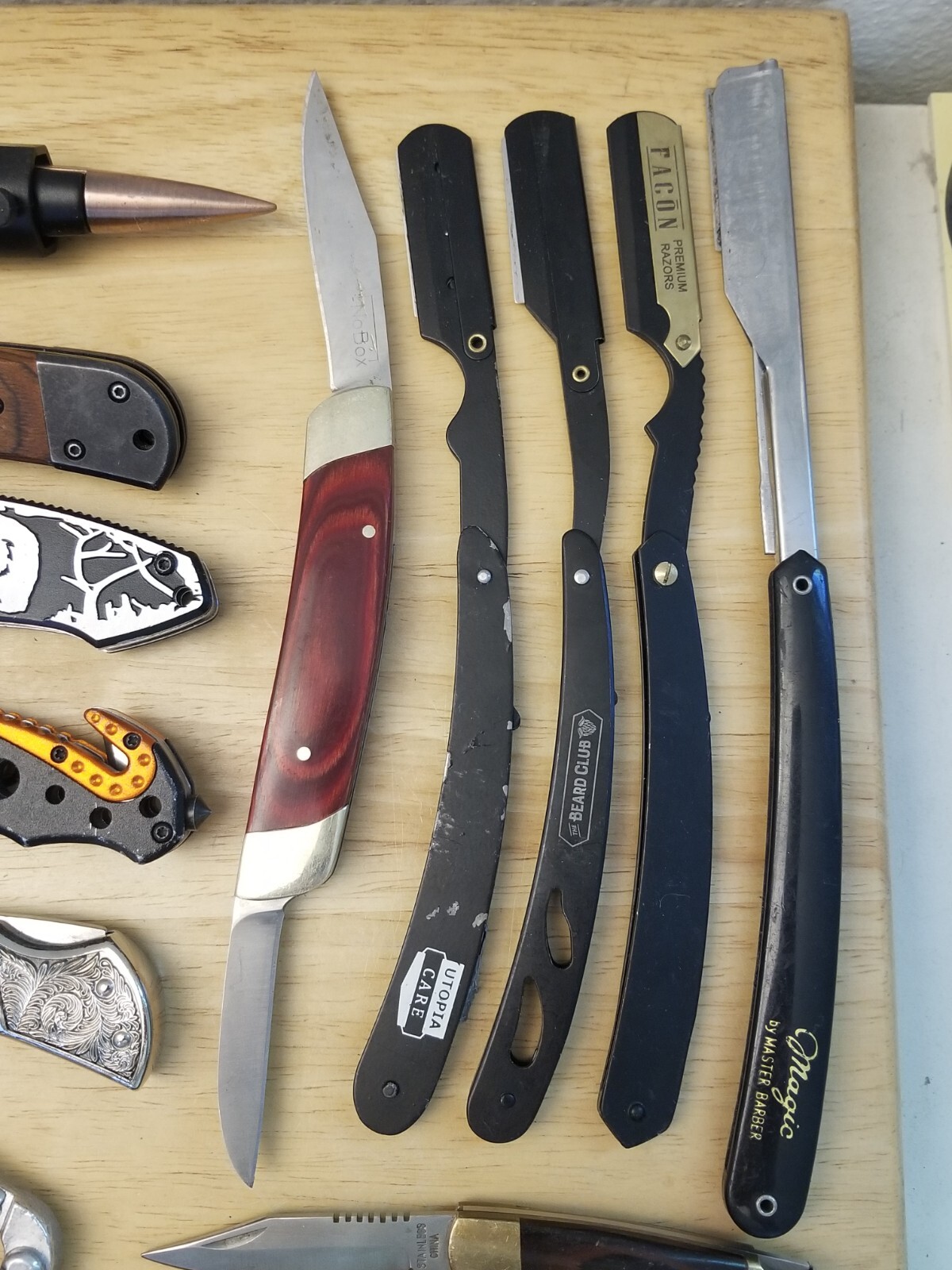 Lot of 29 TSA Confiscated Folding Knives, Multi Tools/Knives & Razors