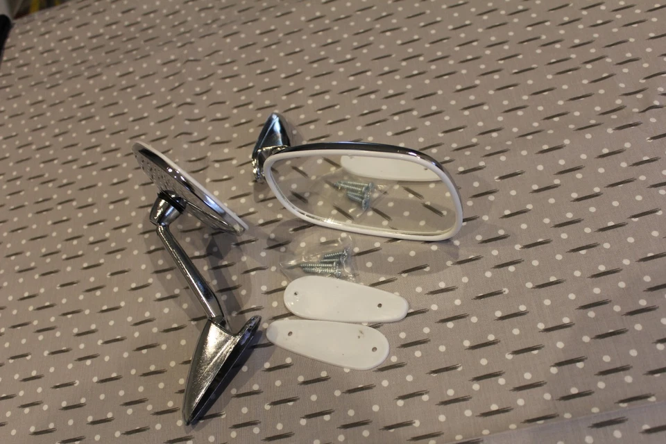 UNIVERSAL KLASSISCH AUTO SPIEGEL PAAR CHROM TÜRKOTFLÜGEL KLASSISCH AUTO Passform 70-82  - Bild 2 von 4