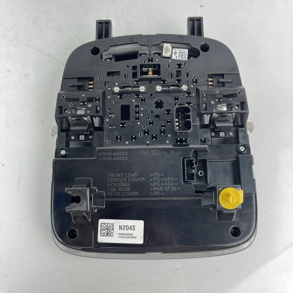 2021 2022 2023 Hyundai Elantra Interior Front Overhead Roof Map Dome Light Lamp - Image 4 of 4