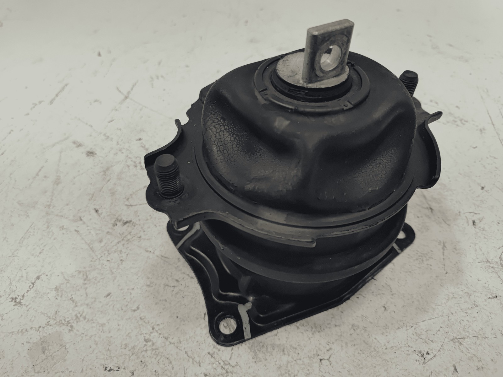 2014-2020 ACURA MDX ENGINE FRONT FRAME MOUNT BRACKET SUPPORT OEM