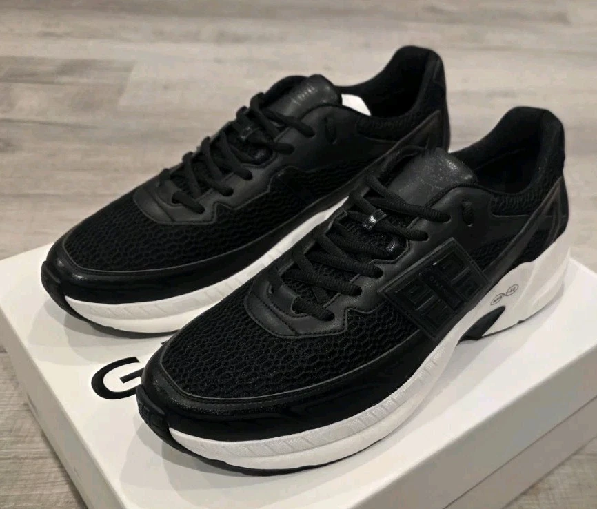 Givenchy — Givenchy Men's Black Mesh Runners, Size 13US (46EUR)