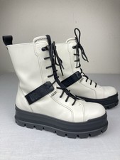 UGG SHEENA LEATHER BOOTS WHITE COMBAT PUNK ALTERNATIVE WOMENS SIZE 8 US VGC!