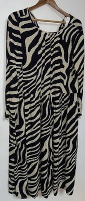 H&M Animal Print Float Maxi Dress Long Sleeve  Cool Holiday Dress Cover Up EU L