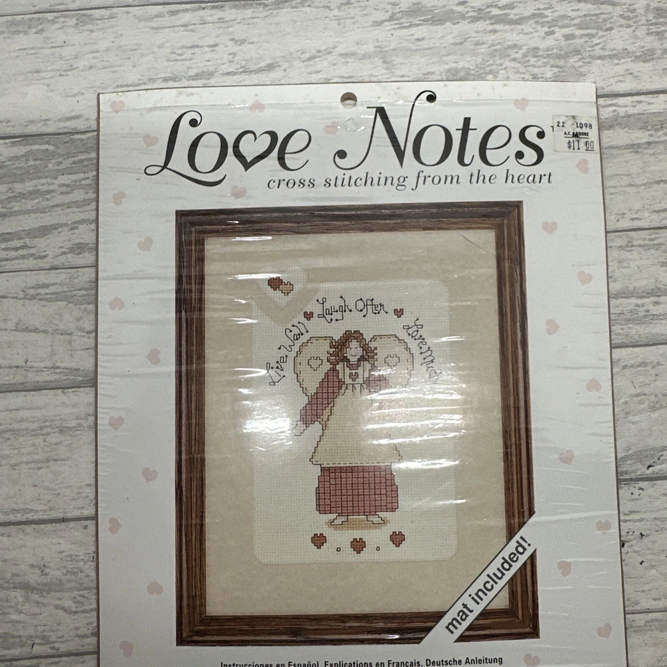 Kit de punto de cruz con tapete Love Notes "Love Much" Foto 3 de 4