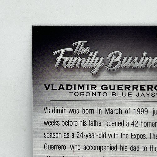 Vladimir Guerrero Jr. Rookie Family Business 2019 Topps Chrome Baseball #FBC-19 - Imagen 7 de 10