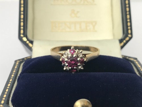1981 Ruby & Diamond Flower Shaped 9ct Gold Vintage Ring - Size P 1/2 - Picture 6 of 14