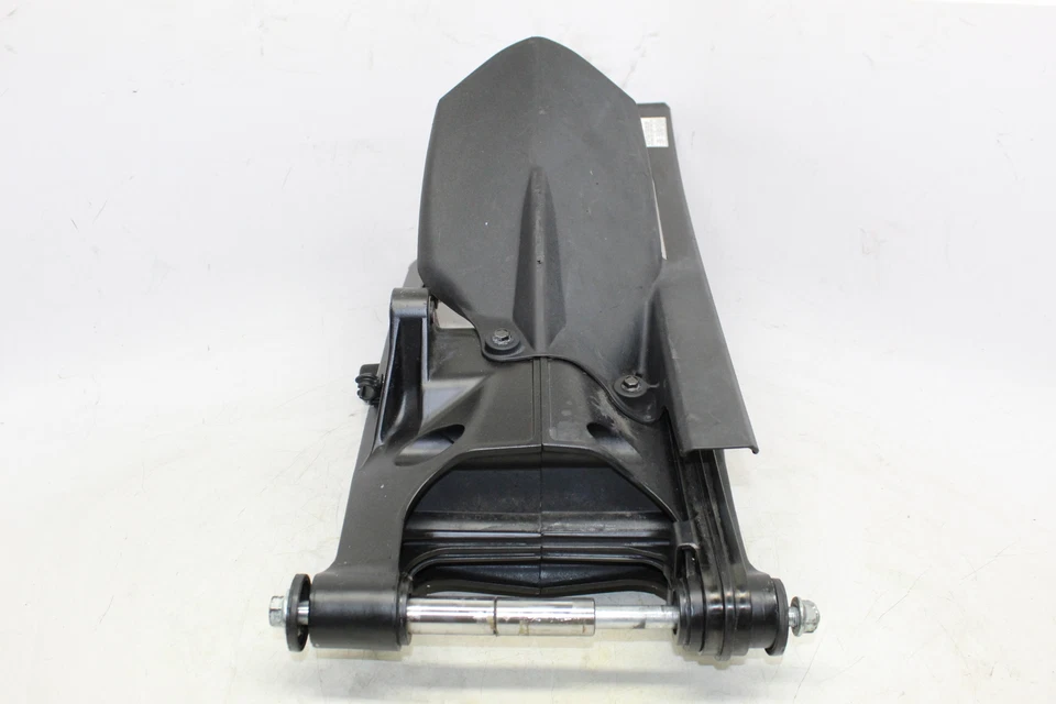 2017 Hyosung Gd250r 后摆臂背悬挂摆臂 — 第 2/4 张图片