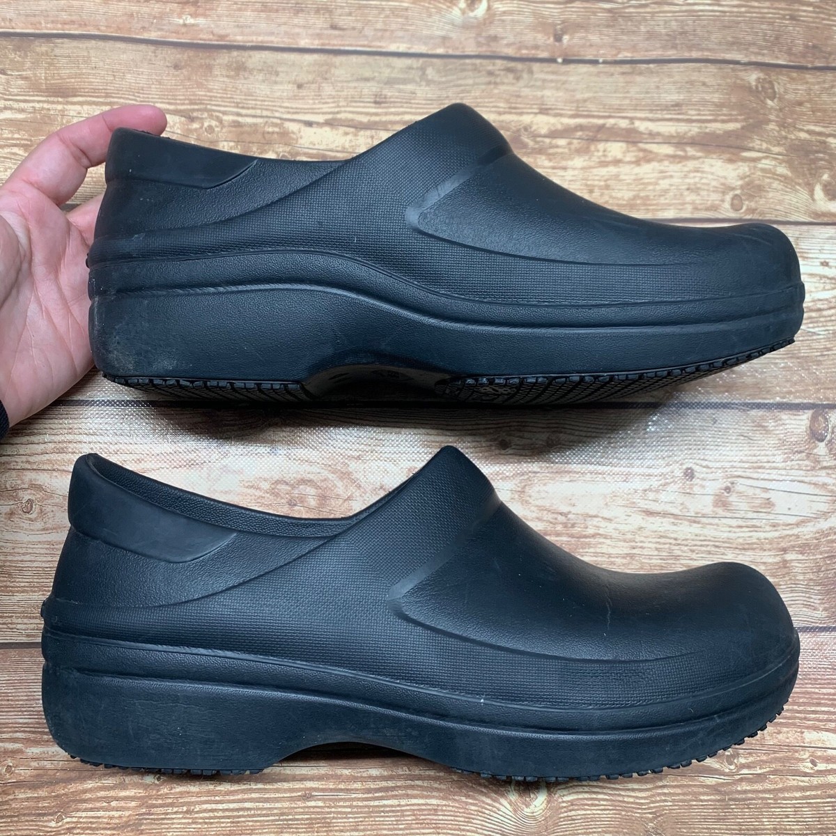 【なな】お取引専用ページ Crocs Neria Pro II 205384 Clogs, Women's Size 9 Black Closed Toe