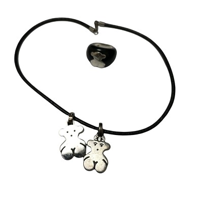 JUEGO DE COLLAR, ANILLO Y COLGANTE DE OSO DE PLATA DE CUERO TOUS