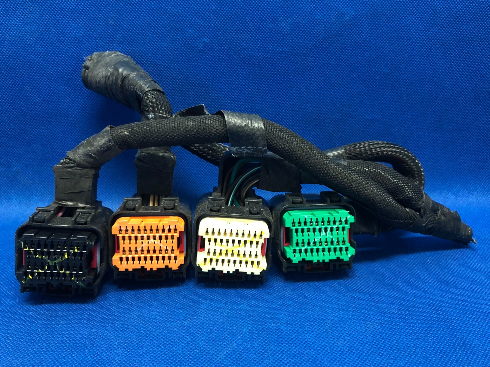 WIRING HARNESS PLUG CONNECTOR 06 PT CRUISER ATX ECM ECU MODULE PCM 05094687AF