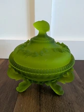 Vintage Green Glass Westmoreland Covered Candy Dish Shell Argonaut Dolphin
