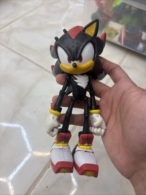 Jazwares Sega Sonic the Hedgehog Super Poser Shadow Figure