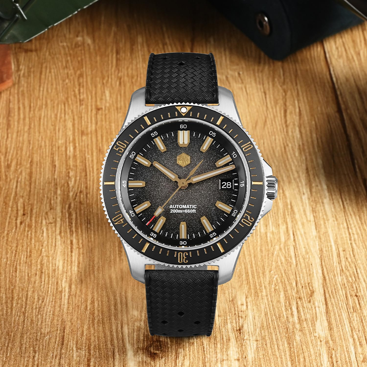 San Martin SN0118 40mm Orologio subacqueo NH35 Orologio meccanico automatico da uomo Design originale Moda Zaffiro Impermeabile 200m Luminoso  1511