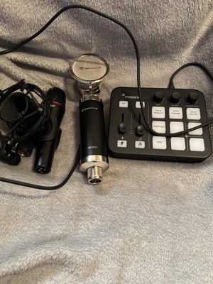 Microphone And Audio Interface Bundle 